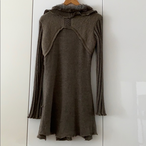 Funky and Flirty Sweater Coat - Picture 4 of 4